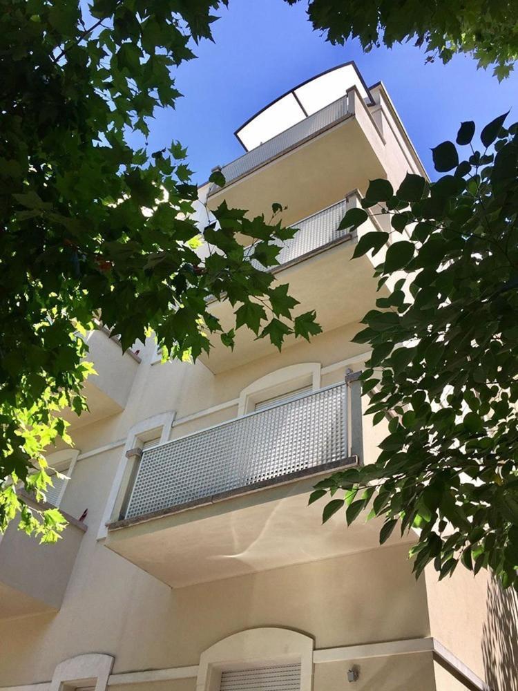 Residence Caterina 卡托利卡 外观 照片